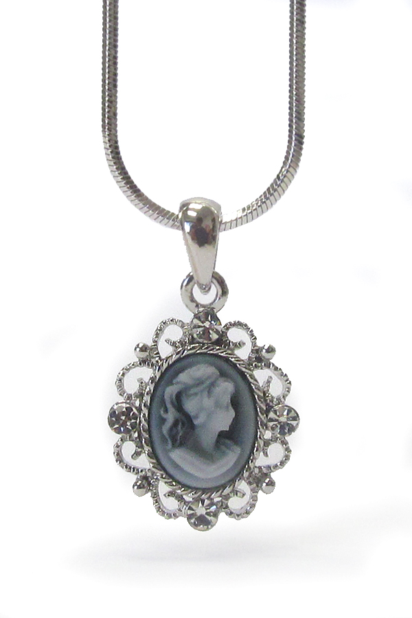 MADE IN KOREA WHITEGOLD PLATING CAMEO PENDANT NECKLACE