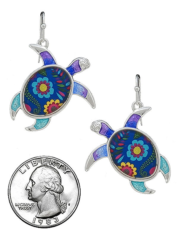 Sealife theme art paint earring - turtle