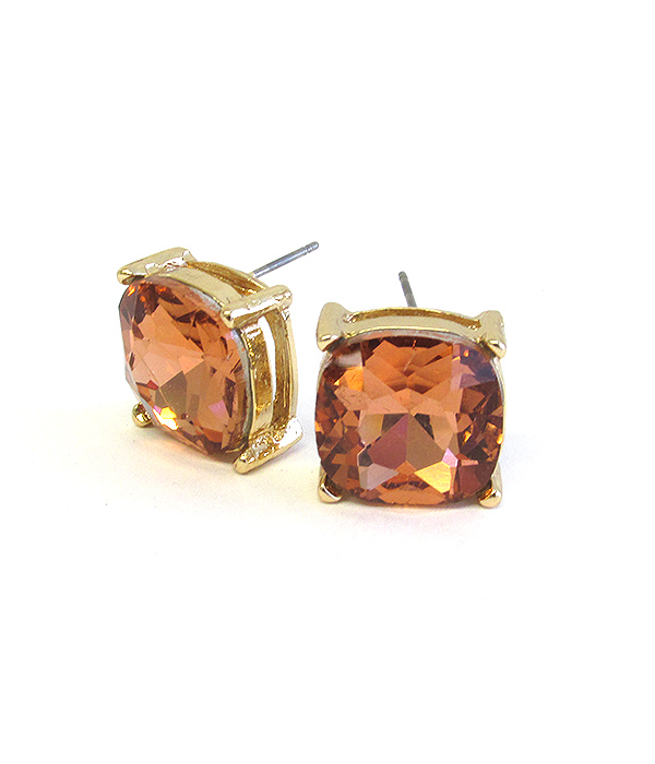 Facet stone stud earring