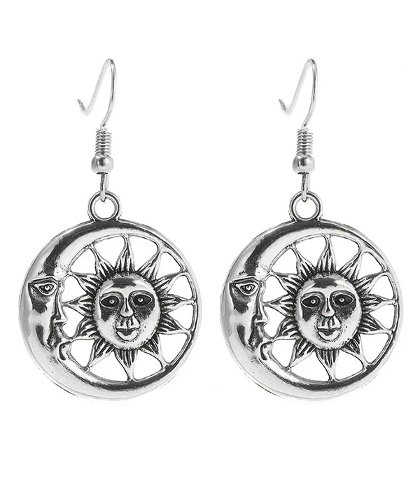 Moon and sun earring