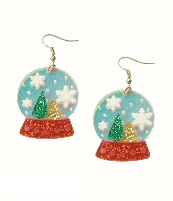 Christmas theme snow globe earring