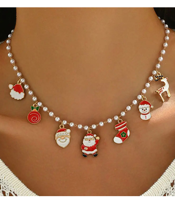 Christmas theme multi charm pearl chain necklace