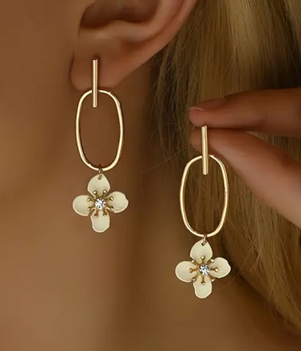 Metla flower drop earring