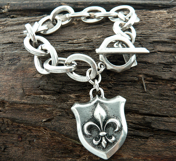 Mens stainless steel chain bracelet - fleur de lis shield charm - 9 inch