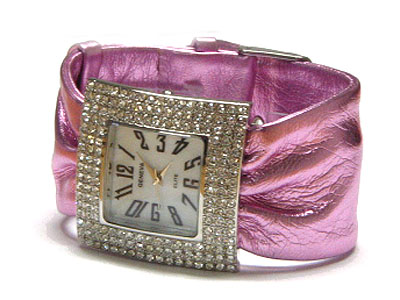 Triple crystal square frame metalic ribbon band watch