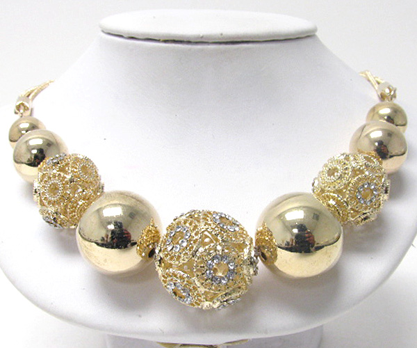 Multi cyrstal deco metal ball link necklace