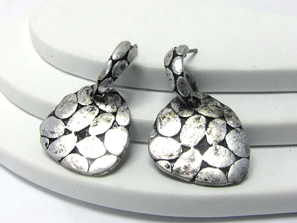 Burnish metal patterned earring