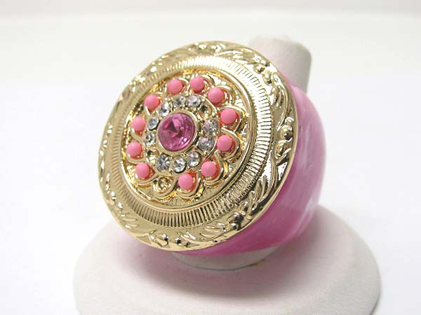 Crystal and beads deco round texturee metal formica ring