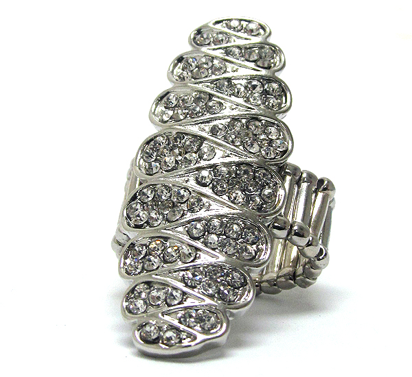 Multi crystal on zig zag long stretch ring