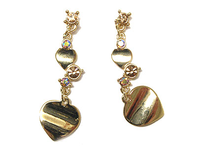 Waved heart drop earring