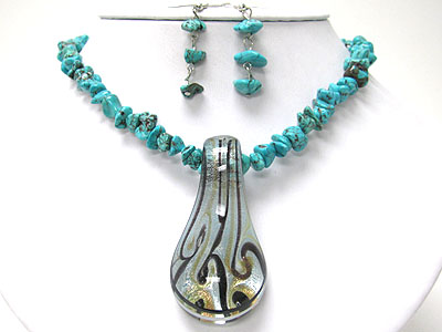 Murano glass tear shape pendant natural chip stone necklace set