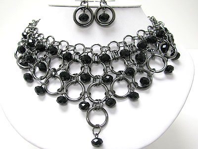 Multi metal ring link and beads drop necklace set