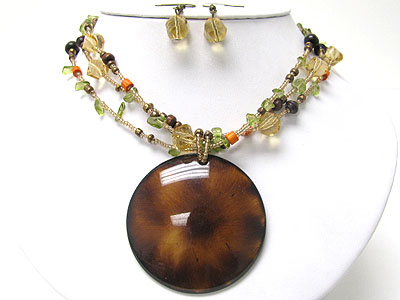 Wood look large acryl pendant and multi row mixed beads necklace set