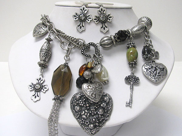 Multi antique detail textured metal charm dangle necklace earring set