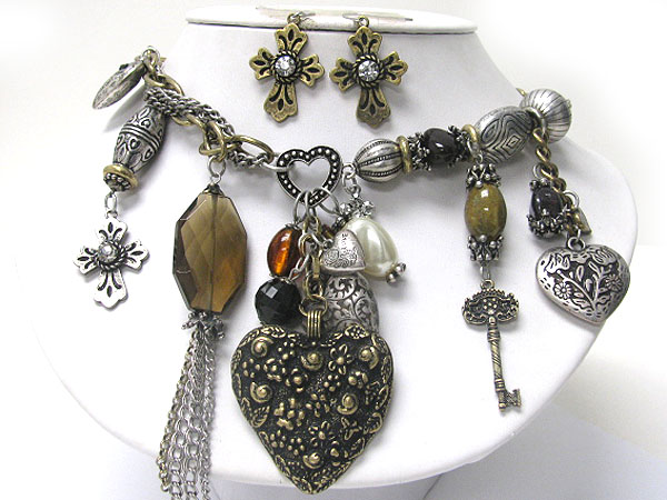 Multi antique detail textured metal charm dangle necklace earring set