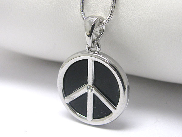 Made in korea whitegold plating crystal and onyx acryl deco peace mark pendant necklace