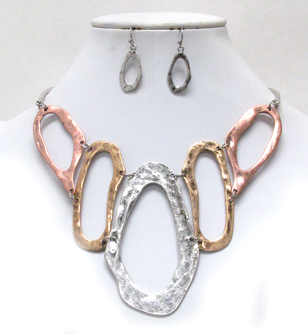 Hammered and natural shape metal disk link necklace earring set