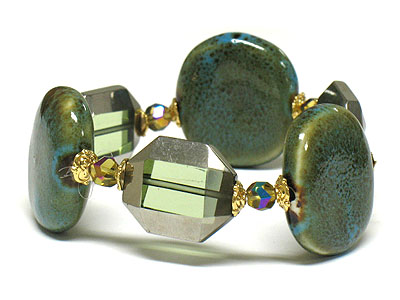 Multi glass and figuline stretch bracelet