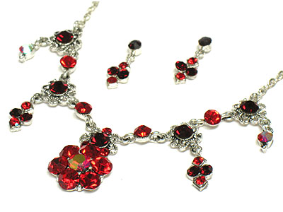 Austrian crystal flower deco necklace set