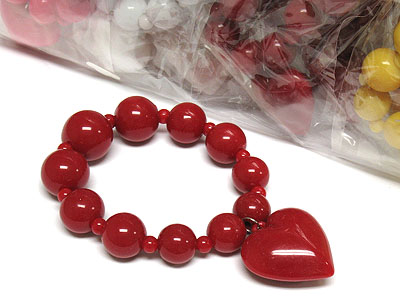 Dozen pack special assorted color acrylci heart charm and ball stretch bracelet mens jewelry