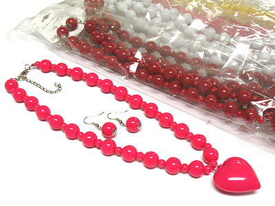 Dozne pack special assorted color acrylic heart charm and ball necklace set