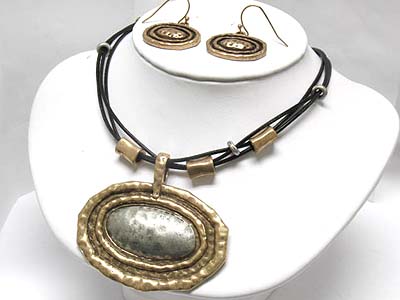 Antique burnish metal pendant and cord necklace and earring set