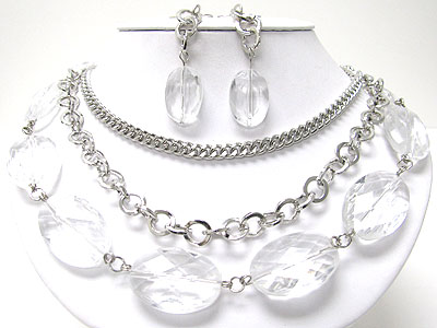 Facet acryl stone and metal long chain necklace set