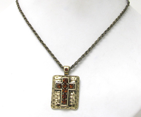 Crystal cross on hammered pendant necklace