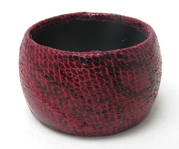 Animal print skin cover large bangle bracelet