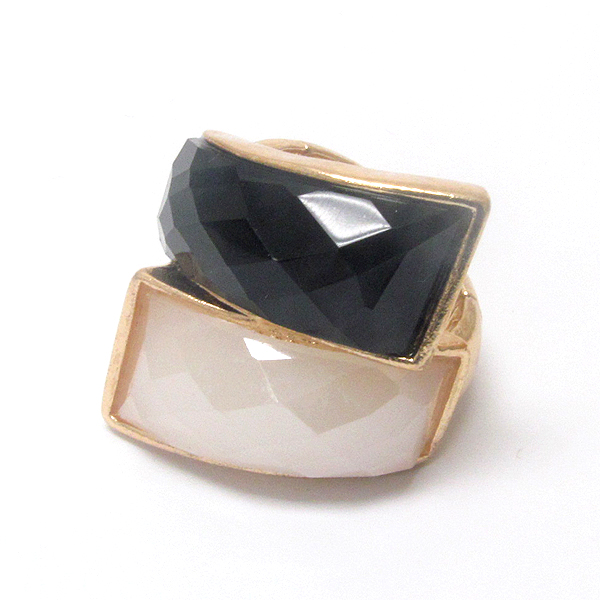 Double facet stone stretch cocktail ring