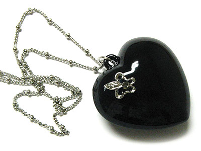 Acryl puffy heart neckalce - fleur de lis deco