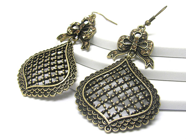 Crystal ribbon and burnish filigree metal drop earring