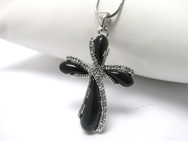 Made in korea whitegold plating crystal and onyx acryl deco cross pendant necklace