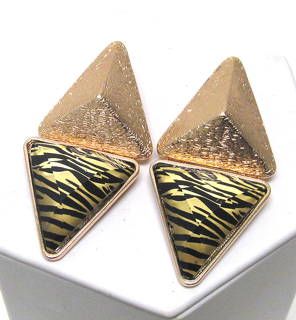 Zebra pattern coneted two triangle shape earring