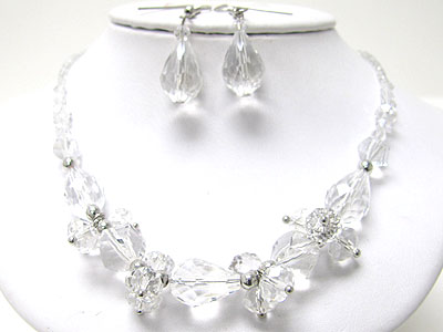 Crystal cut facet glass dangle necklace set