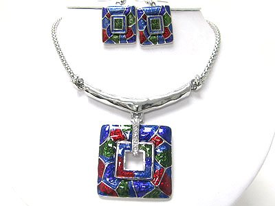 Crystal and metal epoxy art work pendant thick chain necklace set