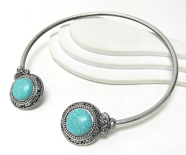 Turquoise stone edge metal choker