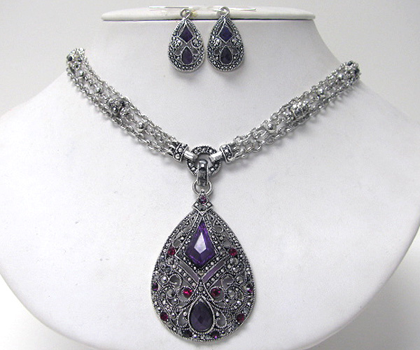 Crystal deco and metal filigree tear drop pendant necklace earring set