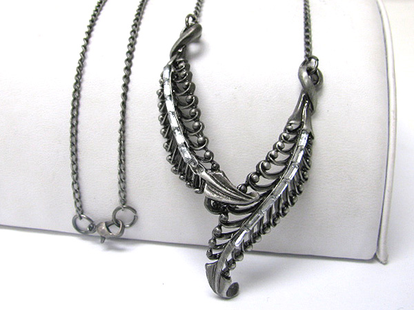 Burnish metal double metal leaves link long chain necklace