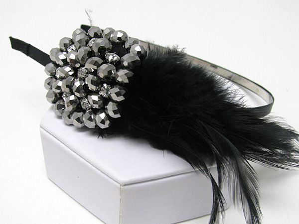 Metallic beds and feather deco headband