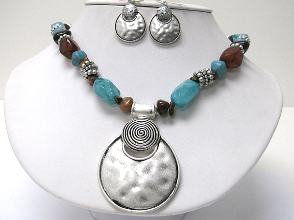 Ethnic style metal art round medallion and natural stone necklace earring set