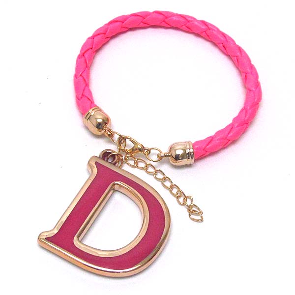 Initial charm and leatherette band bracelet - d