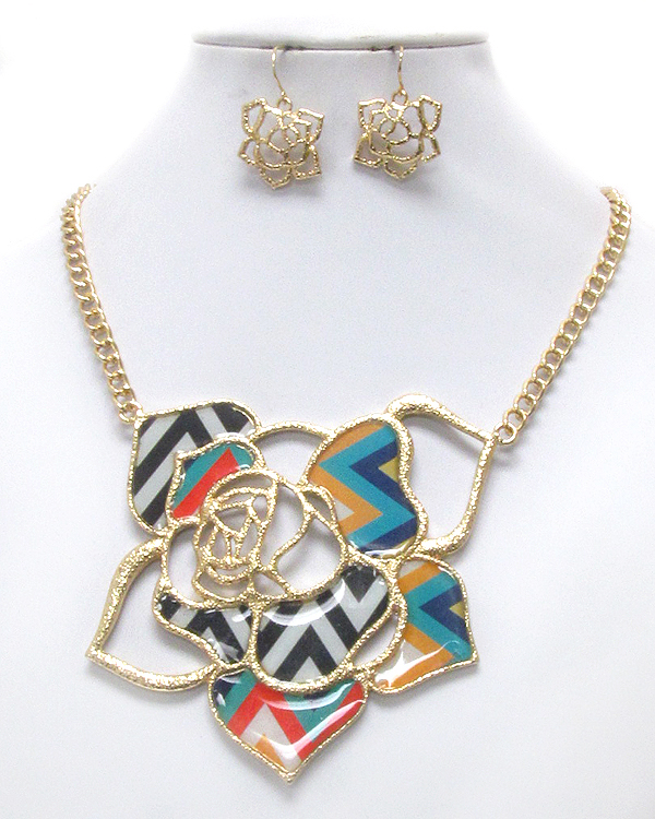 Chevron pattern large metal rose pendant necklace earring set