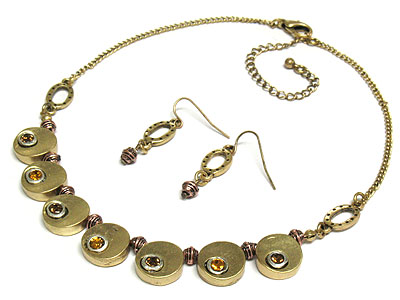 Tri-tone metal crystal stud round metal  necklace and earring set