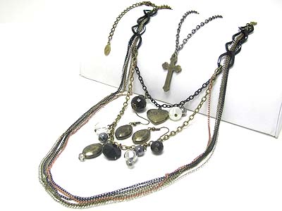 Multi charm multi starand metal long chain necklace set