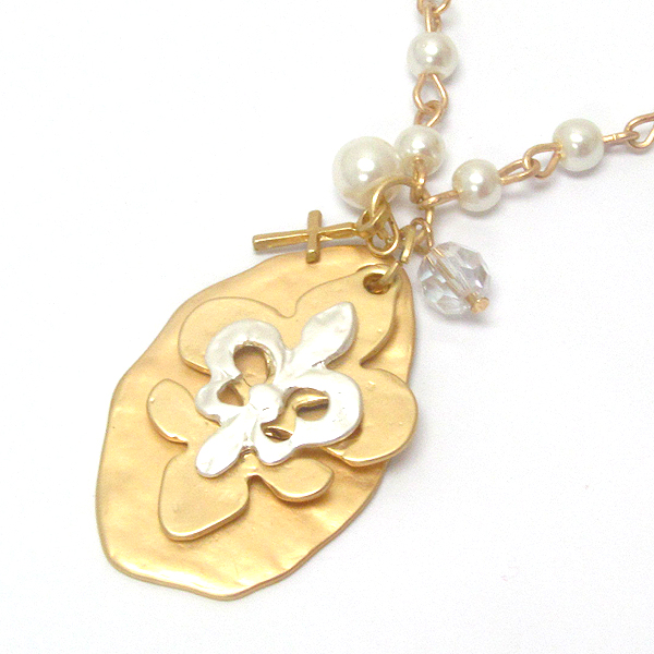 Fleur de lis and hammered oval plate and pearl chain necklace