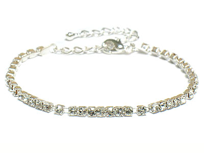 Single row rhinestone bracelet