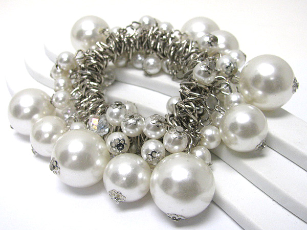 Mixed pearl beads dangle stretch bracelet 