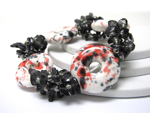 Ceramic donut and multi chip stone stretch bracelet