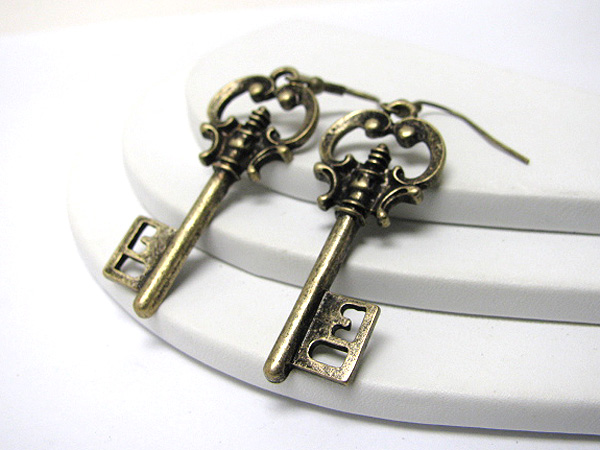 Burnish metal key earring